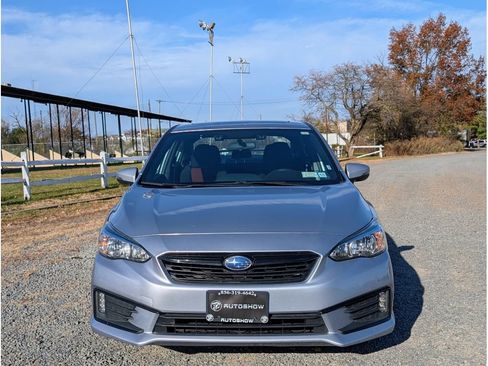 Used 2023 Subaru Impreza 2.0i Sport image 2