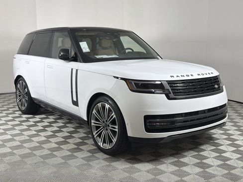 New 2026 Land Rover Range Rover SE image 7
