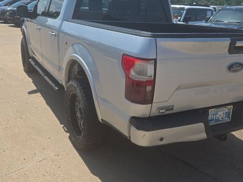 Used 2018 Ford F150 XLT w/ Equipment Group 302A Luxury AWD/4WD image 5