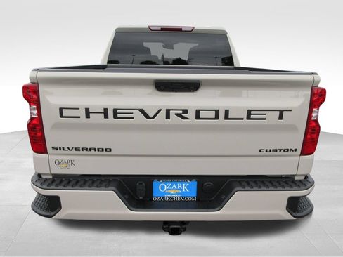 New 2026 Chevrolet Silverado 1500 Custom w/ Turbomax Blackout Package AWD/4WD image 4