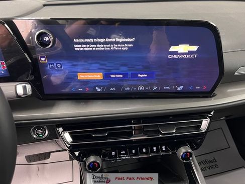 New 2026 Chevrolet Traverse LT w/ Sun and Wheel Package FWD image 43
