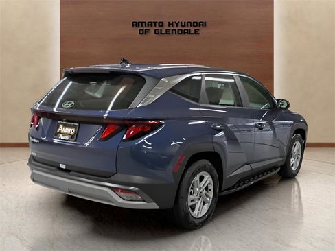 New 2026 Hyundai Tucson SE image 6