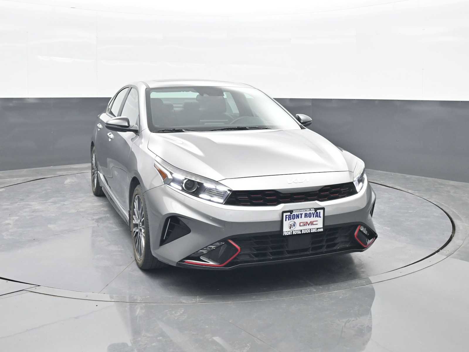 Used 2023 Kia Forte GT-Line w/ GT-Line Premium Package FWD image 2