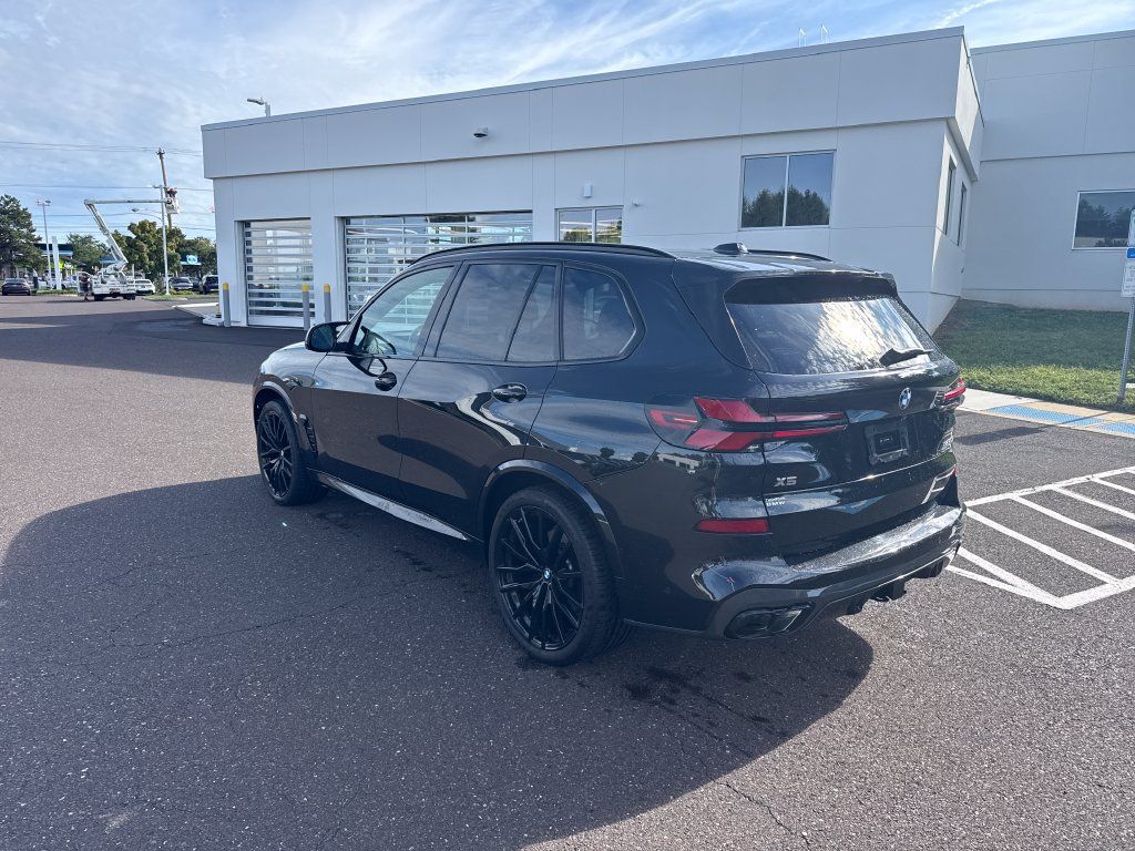 Certified 2024 BMW X5 M60i AWD/4WD image 3