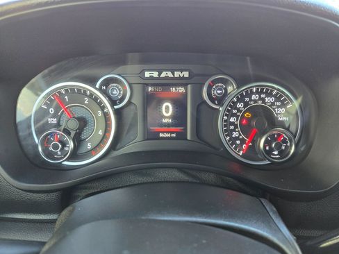 Used 2022 RAM 2500 Big Horn AWD/4WD image 16