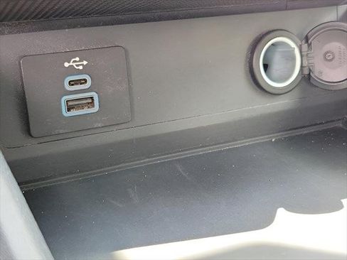 Used 2024 Ford Mustang Convertible RWD image 23