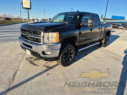 Used 2011 Chevrolet Silverado 2500 LTZ w/ LTZ Plus Package image 1