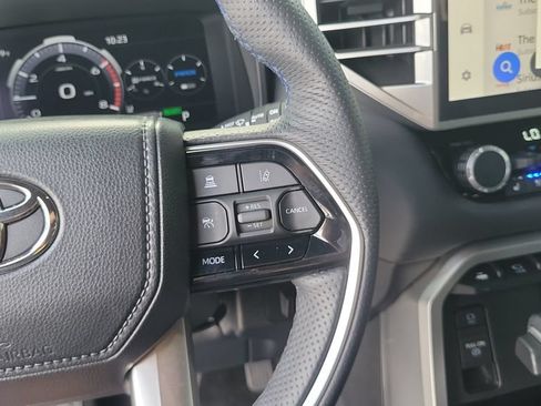 Used 2025 Toyota Sequoia Platinum AWD/4WD image 22