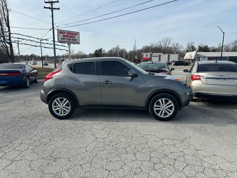Used 2012 Nissan Juke S image 3