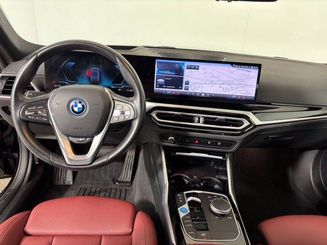 Used 2024 BMW i4 xDrive40i w/ Premium Package AWD/4WD image 13