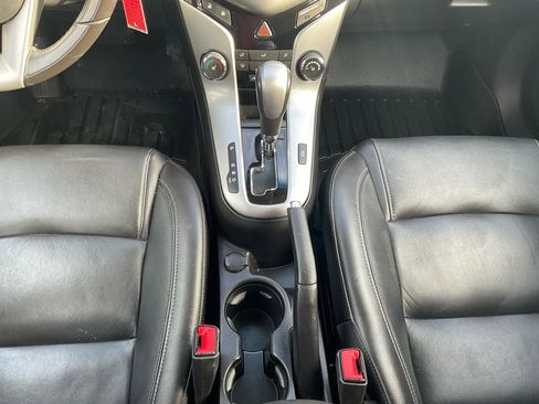 Used 2014 Chevrolet Cruze LT w/ RS Package image 15