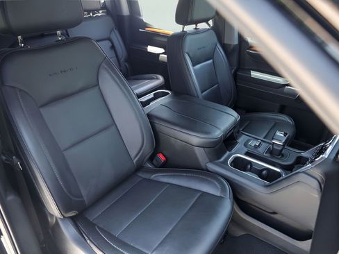 Used 2023 GMC Sierra 1500 Denali w/ Denali Reserve Package AWD/4WD image 33