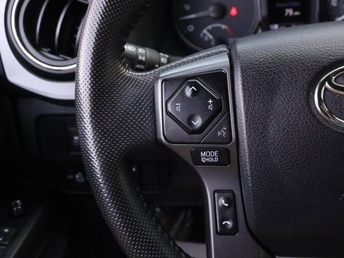 Used 2021 Toyota Tacoma TRD Pro AWD/4WD image 13