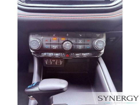 Used 2026 Dodge Durango GT RWD image 14