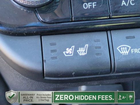 Used 2023 Hyundai Elantra Limited w/ Preferred Accessory Package FWD image 27