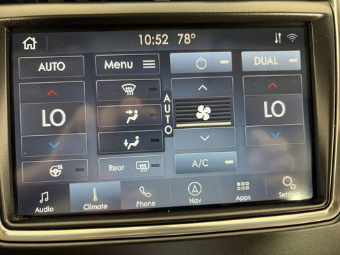 Used 2019 Lincoln Nautilus Reserve w/ Cargo Utility Package AWD/4WD image 25