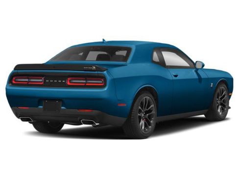 Used 2021 Dodge Challenger R/T Scat Pack w/ Plus Package RWD image 2