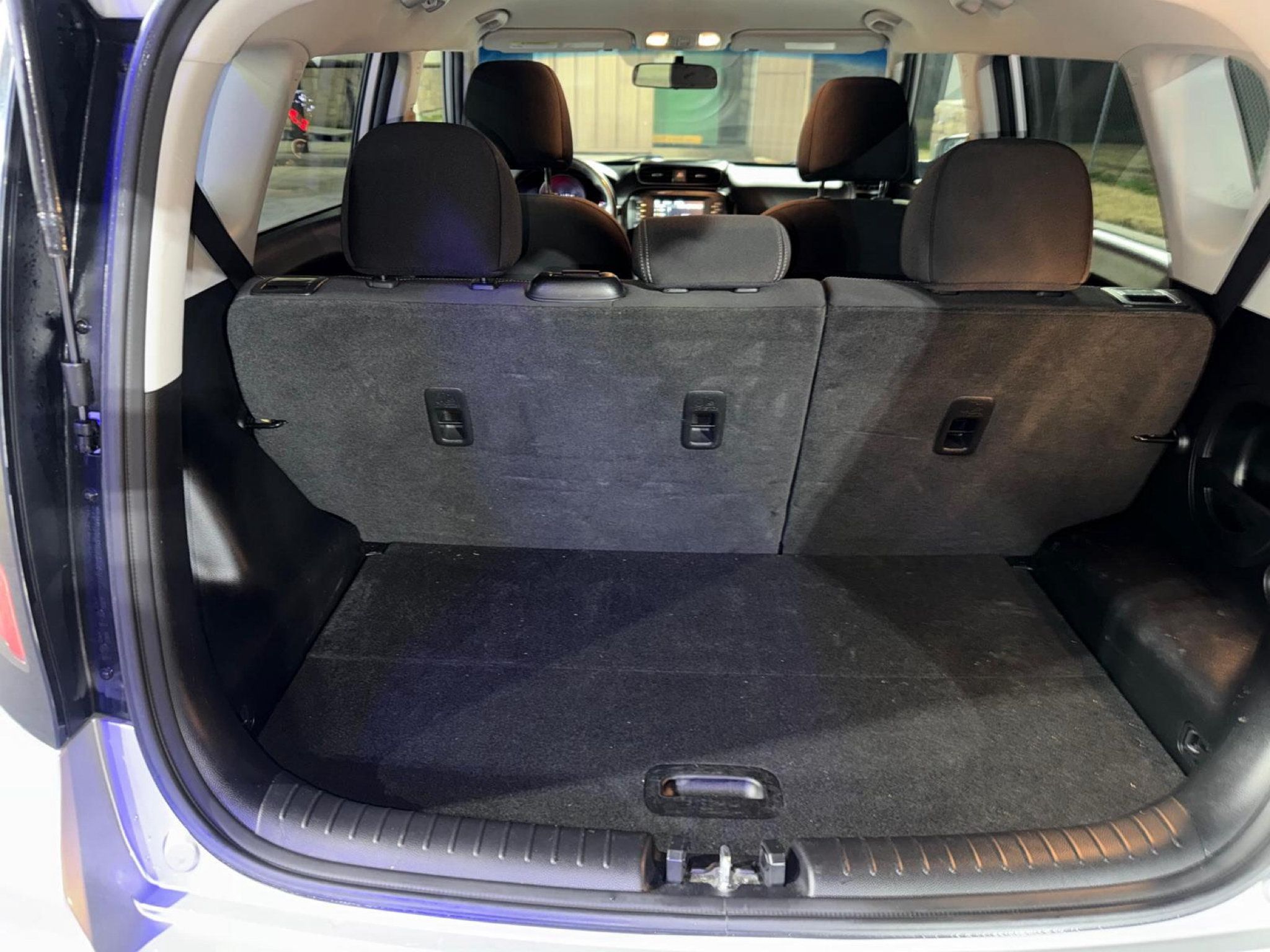 Used 2018 Kia Soul w/ Convenience Package FWD image 3
