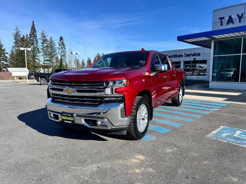 Used 2021 Chevrolet Silverado 1500 LTZ w/ LTZ Premium Package image 3