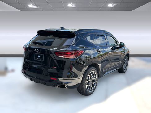Used 2024 Chevrolet Blazer RS w/ Driver Confidence II Package AWD/4WD image 9