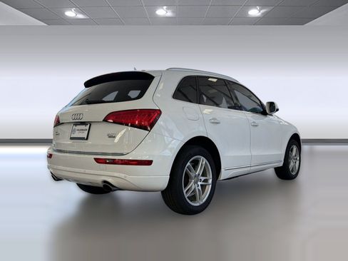 Used 2017 Audi Q5 2.0T Premium Plus w/ Technology Package AWD/4WD image 9