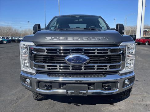 New 2026 Ford F250 XLT w/ Tremor Off-Road Package AWD/4WD image 8