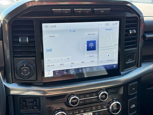 Used 2022 Ford F150 Lariat w/ Equipment Group 502A High image 28