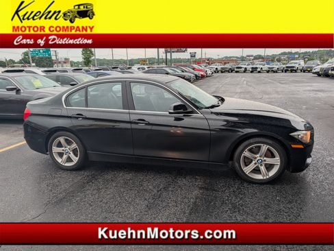 Used 2015 BMW 320i Sedan RWD image 1