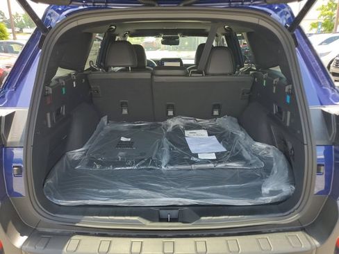 New 2026 Subaru Outback Touring AWD/4WD image 8
