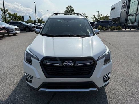 Used 2022 Subaru Forester Touring w/ Popular Package #2 AWD/4WD image 8