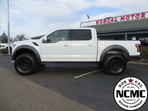 Used 2020 Ford F150 Raptor w/ Equipment Group 802A Luxury image 2