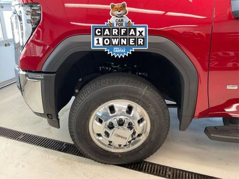 Used 2025 GMC Sierra 3500 SLT w/ SLT Premium Package image 12