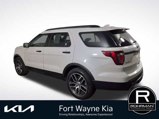 Used 2017 Ford Explorer Sport w/ Equipment Group 401A AWD/4WD image 11