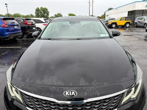 Used 2019 Kia Optima LX FWD image 3