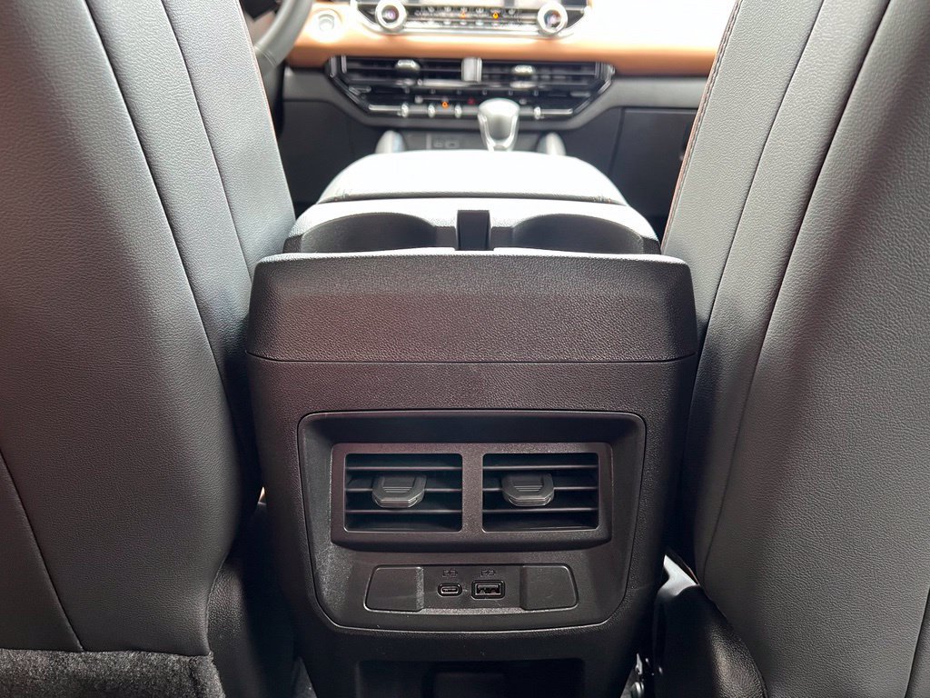 New 2026 GMC Canyon AT4 AWD/4WD image 24