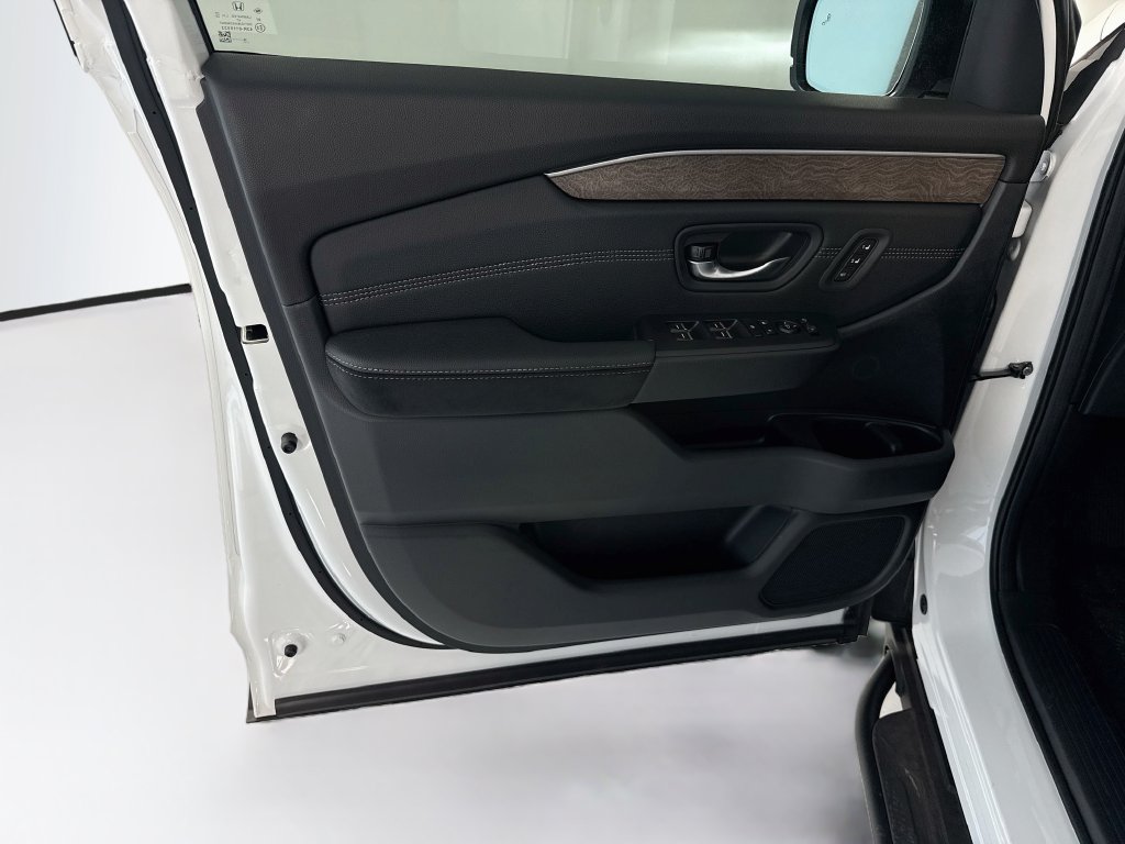 New 2026 Honda Pilot Elite image 25