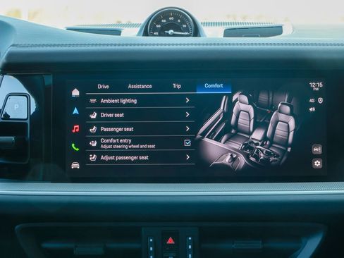 Certified 2025 Porsche Cayenne E-Hybrid Coupe image 41