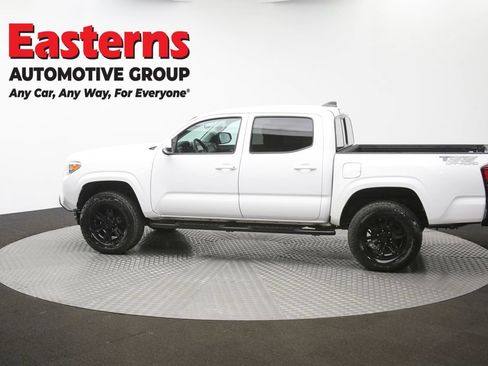 Used 2021 Toyota Tacoma SR AWD/4WD image 61