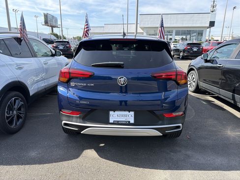 Used 2022 Buick Encore GX Preferred w/ Cold Weather Comfort Package image 4