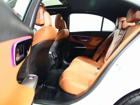 Used 2023 Mercedes-Benz C 300 4MATIC Sedan image 27