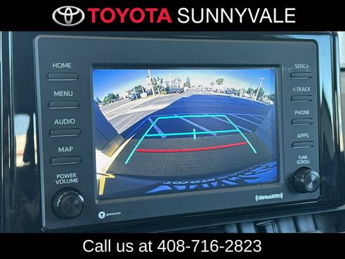 Used 2022 Toyota RAV4 XLE AWD/4WD image 24