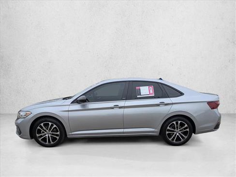 Used 2023 Volkswagen Jetta Sport FWD image 9
