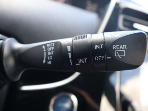 Used 2016 Toyota Prius Two FWD image 32