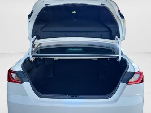 Certified 2025 Toyota Camry LE image 9