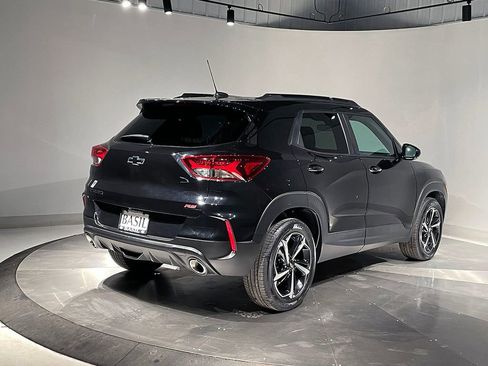 Used 2023 Chevrolet TrailBlazer RS FWD image 11
