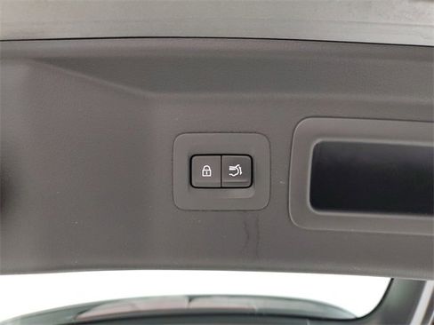 Used 2024 MAZDA CX-90 3.3 Turbo S w/ Premium Package image 7