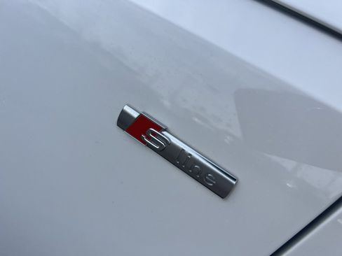 Used 2023 Audi A4 2.0T Premium w/ Convenience Package image 9