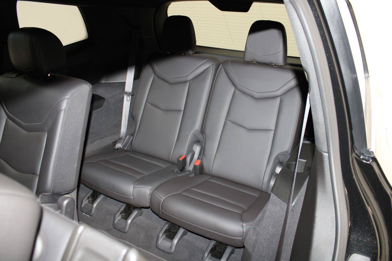 Certified 2023 Cadillac XT6 Luxury FWD image 26