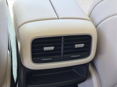 Certified 2024 Mercedes-Benz GLE 350 4MATIC image 16