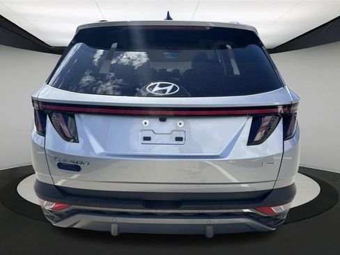 Used 2024 Hyundai Tucson Limited AWD/4WD image 4